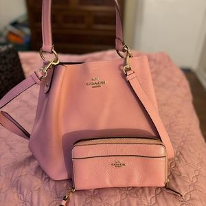 Coach purse and wallet